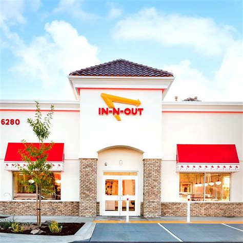 New In-N-Out Burger opens in South Bay